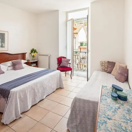 Hotel Mimosa-3
